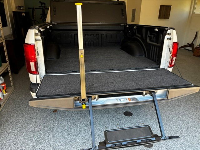 Used 2019 Ford F150 Platinum w/ Equipment Group 701A Luxury AWD/4WD image 19