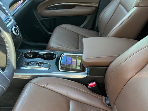 Used 2018 Acura MDX FWD w/ Technology Package image 13