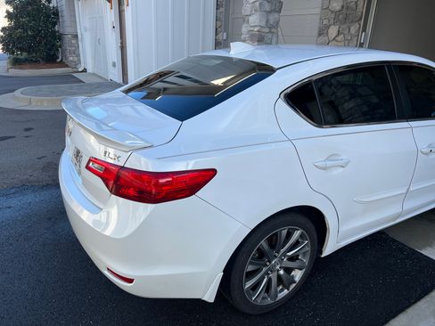 Used 2013 Acura ILX w/ Technology Package image 6