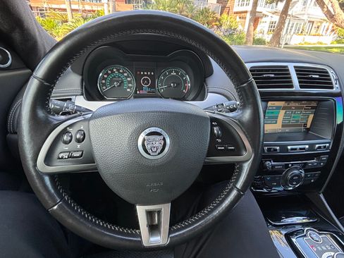 Used 2012 Jaguar XK Coupe image 10