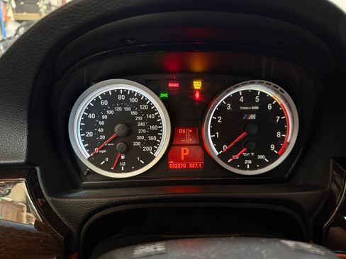 Used 2010 BMW M3 Convertible image 9