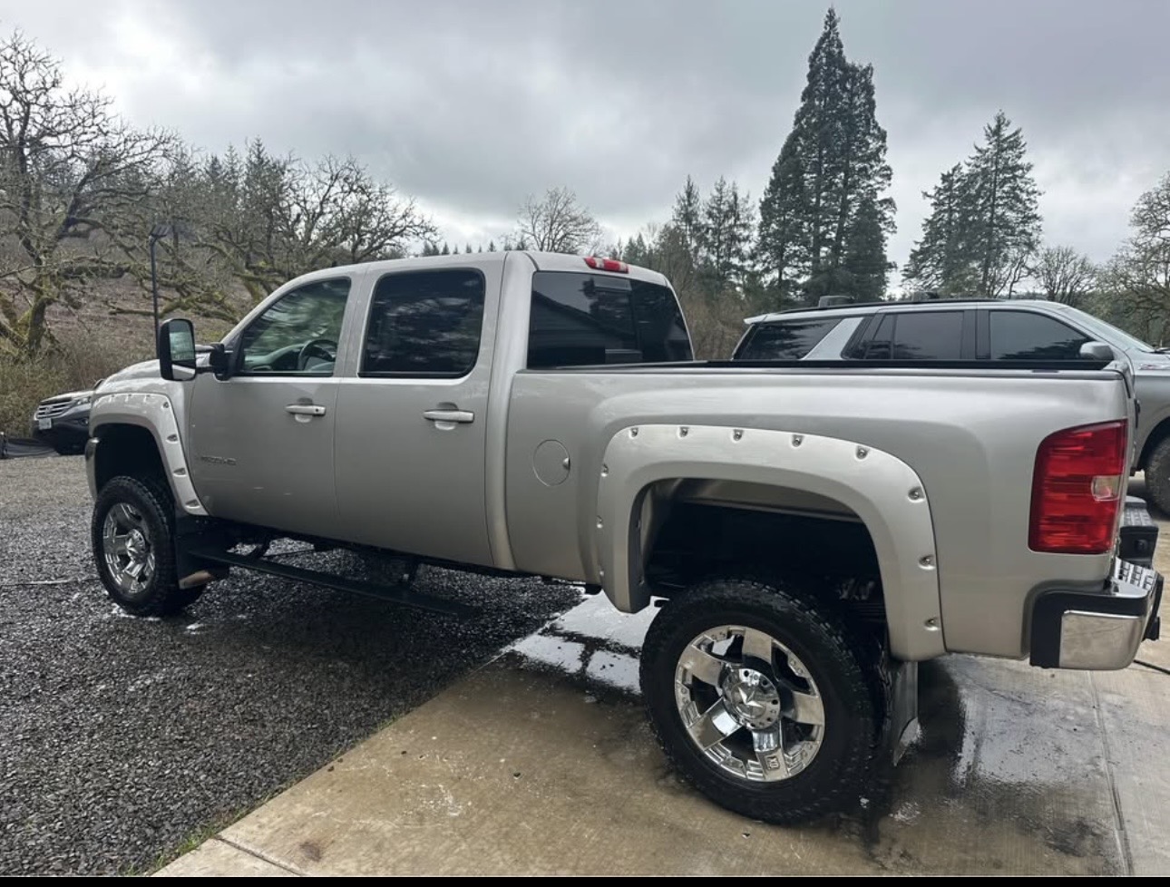Used 2008 Chevrolet Silverado 2500 LTZ w/ Safety Package AWD/4WD image 2