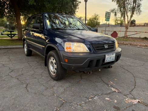 Used 1999 Honda CR-V LX image 5