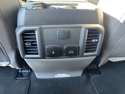 Used 2021 Ford F250 XLT w/ XLT Premium Package image 13