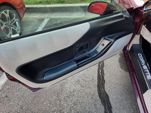 Used 1995 Chevrolet Corvette Coupe image 8