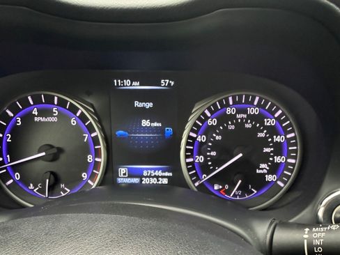 Used 2015 INFINITI Q50 Premium w/ Navigation Package image 15