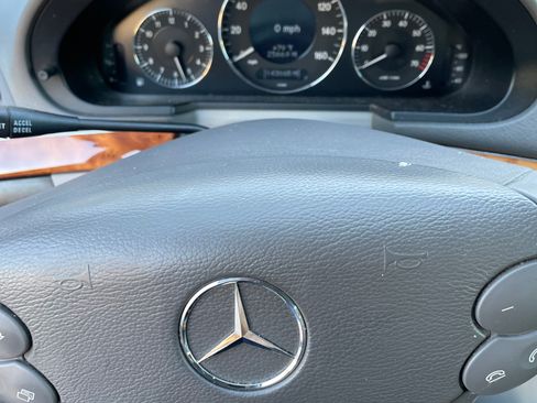 Used 2007 Mercedes-Benz E 350 4MATIC Wagon image 14