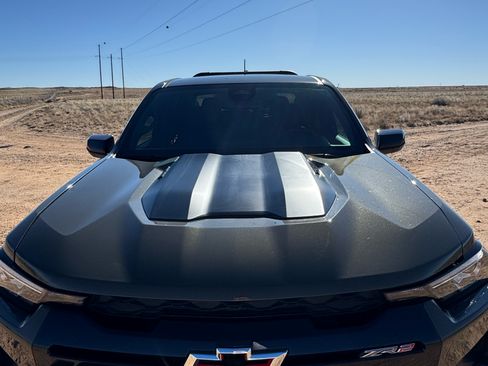 Used 2025 Chevrolet Colorado ZR2 w/ ZR2 Bison Edition image 5