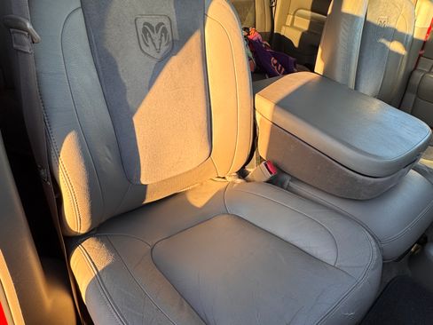 Used 2004 Dodge Ram 1500 Truck SLT w/ Sport Appearance Group image 26