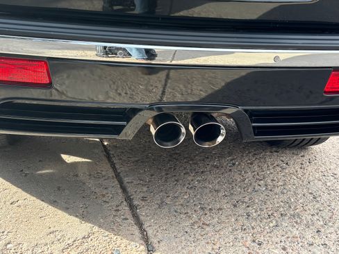 Used 2010 Jeep Grand Cherokee SRT8 w/ SRT Option Group I image 14