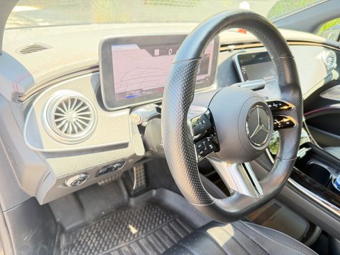 Used 2022 Mercedes-Benz EQS 450+ Sedan image 9