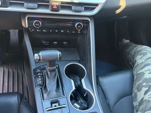 Used 2024 Kia K5 GT-Line image 10