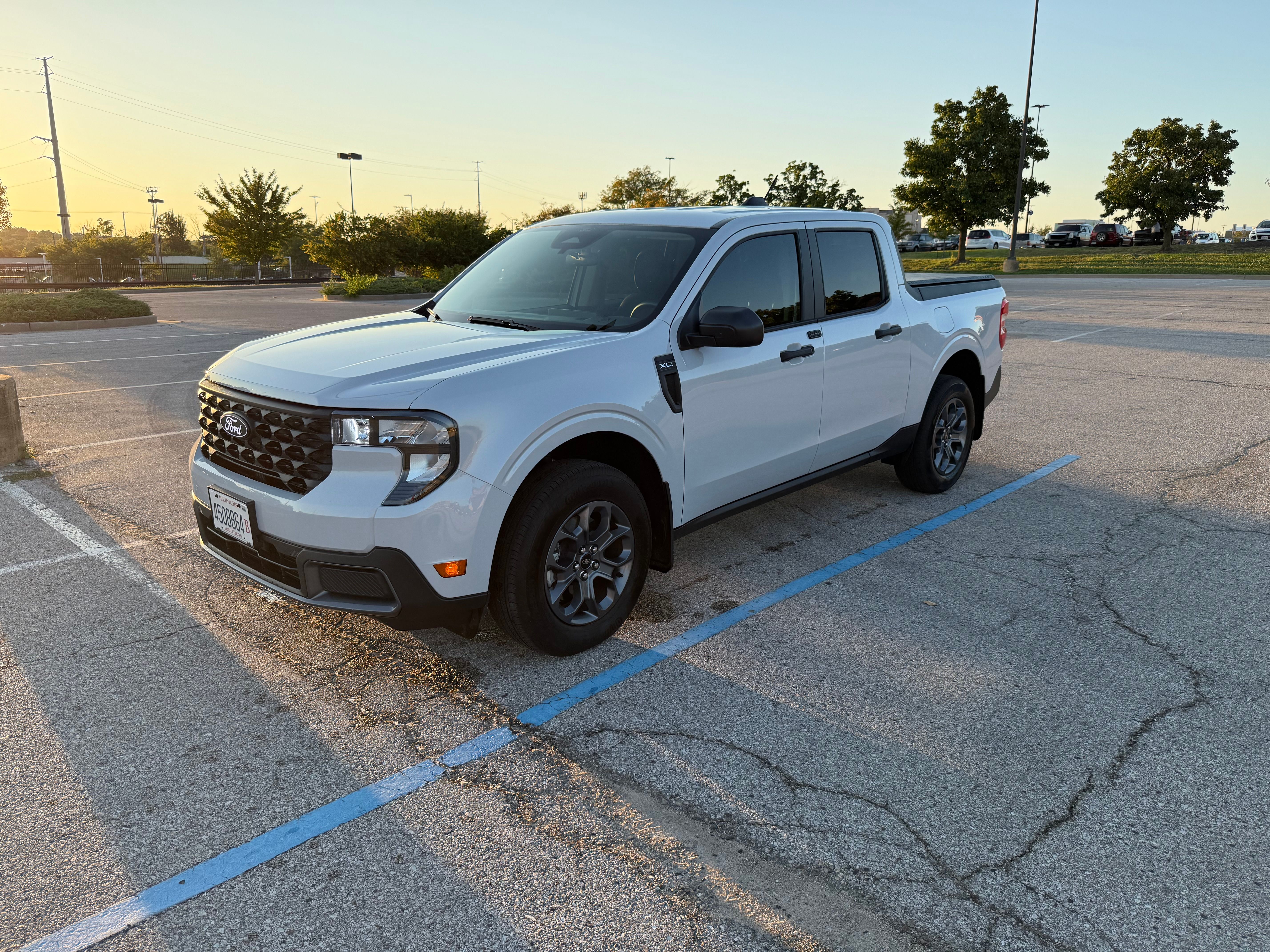 Used 2026 Ford Maverick XLT FWD image 1