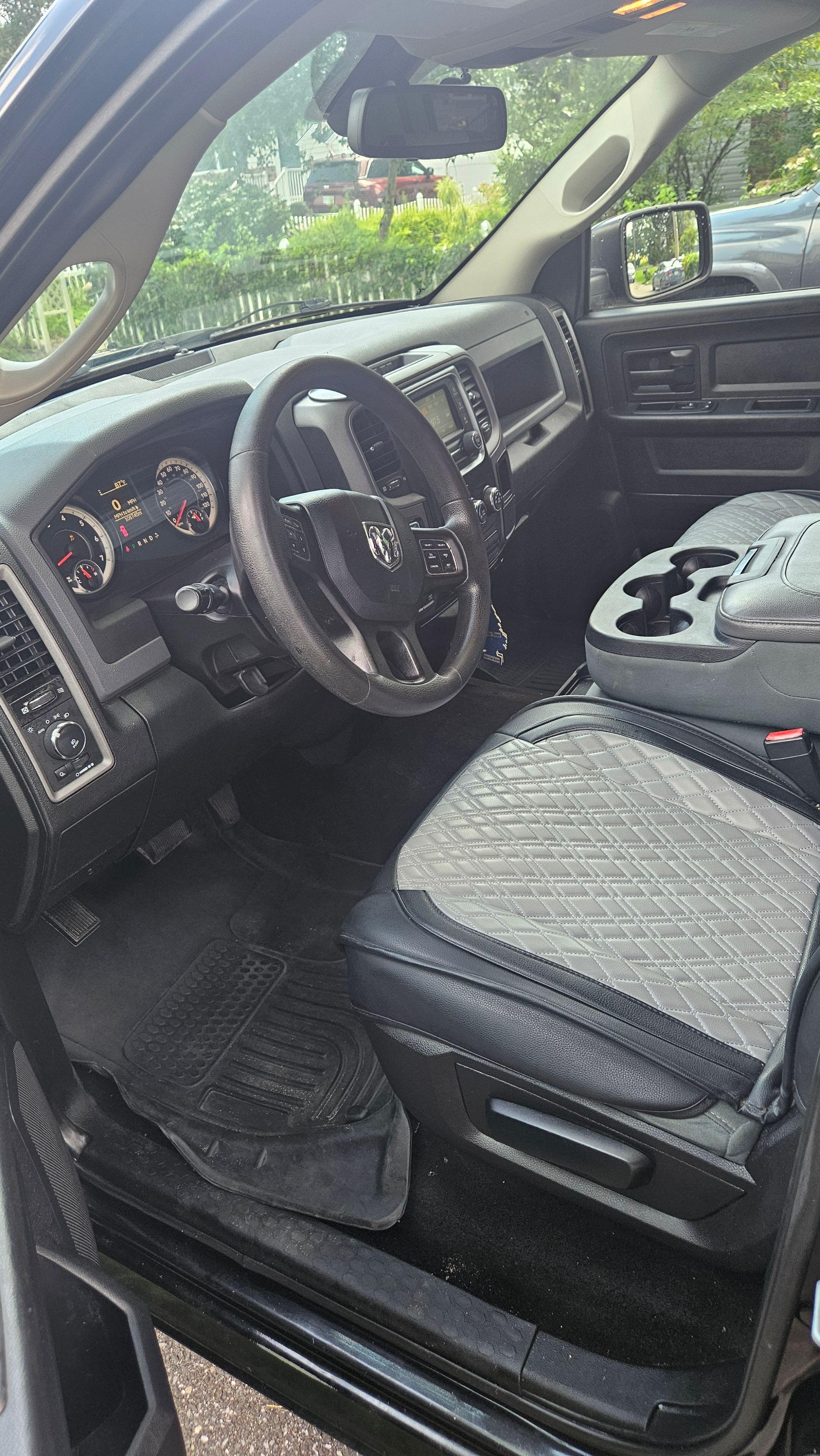 Used 2015 RAM 1500 Express AWD/4WD image 5
