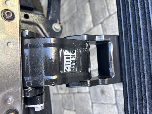Used 2023 Jeep Gladiator Sport AWD/4WD image 13