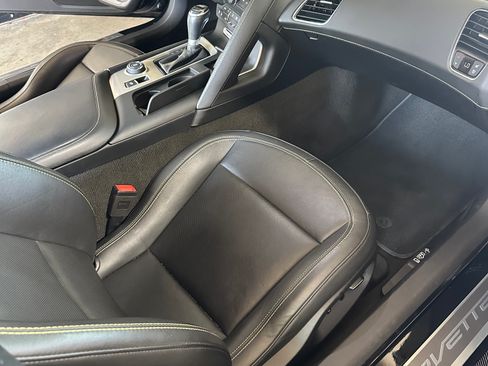 Used 2017 Chevrolet Corvette Grand Sport image 19