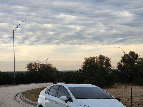 Used 2015 Toyota Prius Four image 15