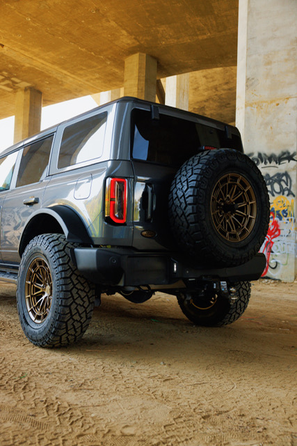 Used 2024 Ford Bronco Outer Banks w/ Sasquatch Package AWD/4WD image 5
