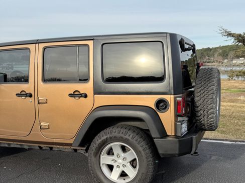 Used 2015 Jeep Wrangler Unlimited Sport w/ Quick Order Package 24S image 14