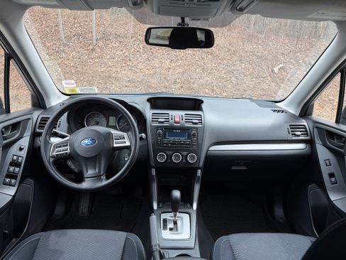 Used 2015 Subaru Forester 2.5i Premium w/ All-Weather Package image 6