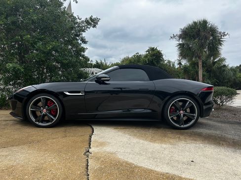 Used 2015 Jaguar F-TYPE S image 2