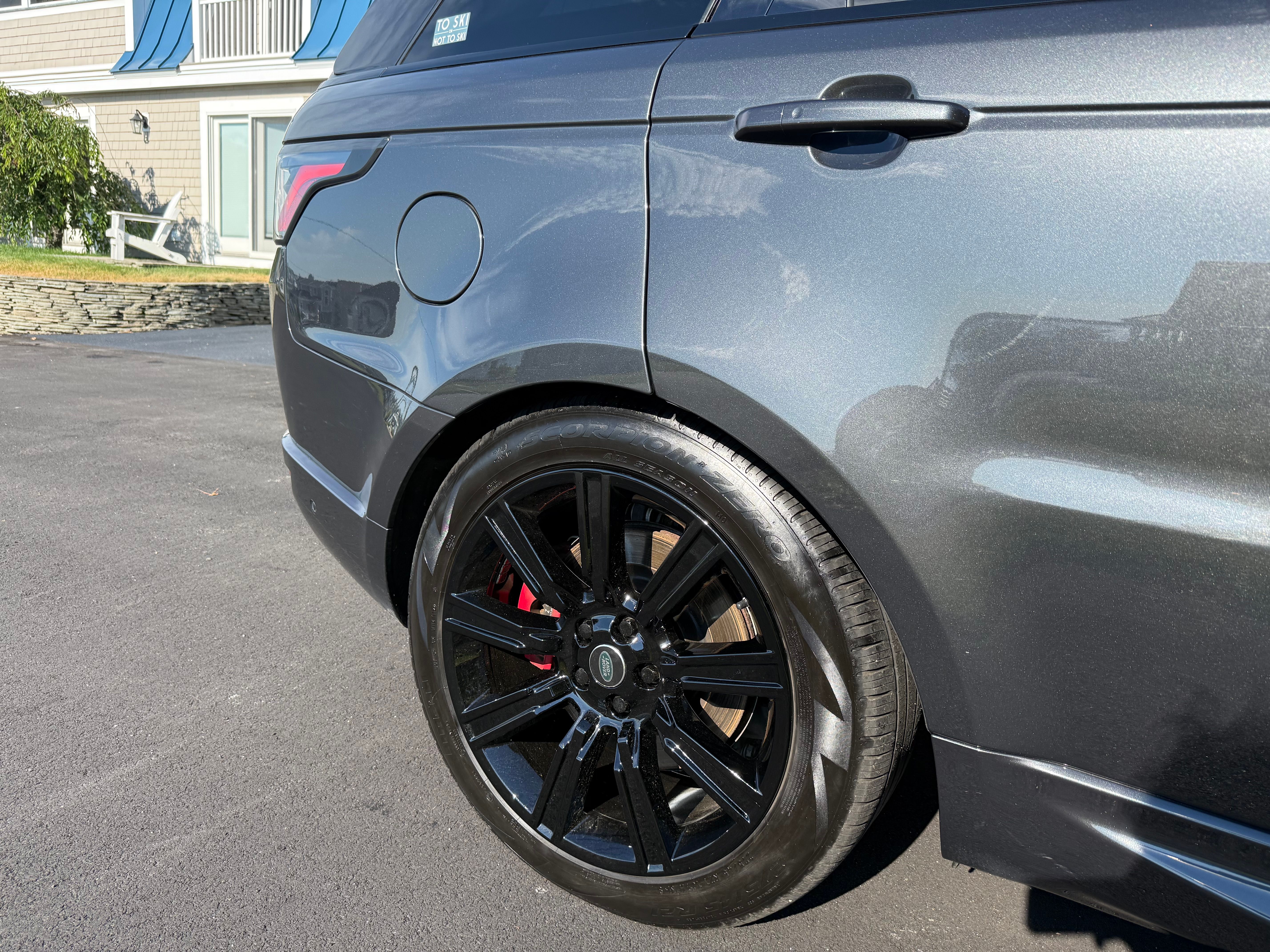 Used 2019 Land Rover Range Rover Sport Supercharged AWD/4WD image 8