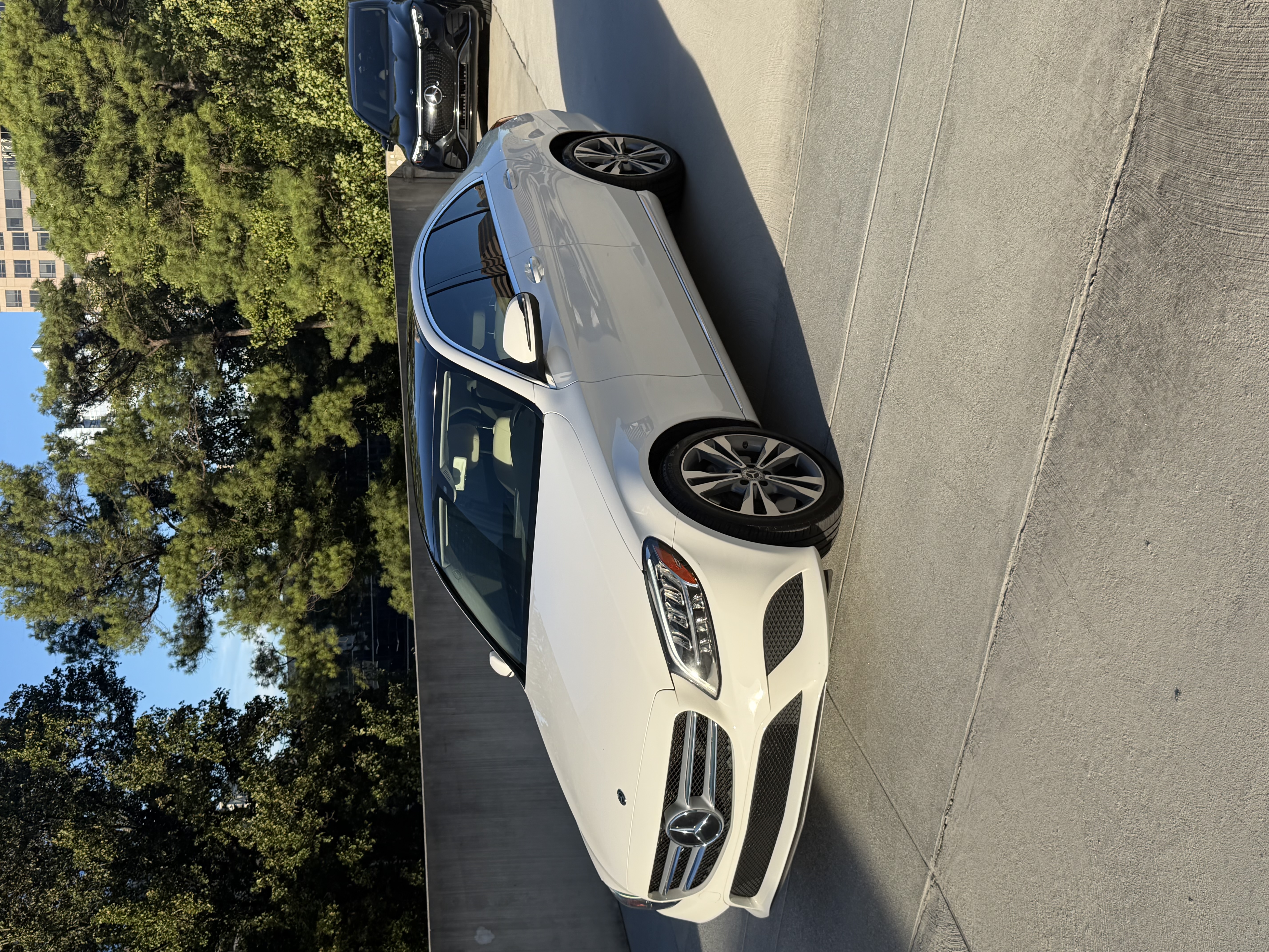 Used 2020 Mercedes-Benz C 300 Sedan image 1