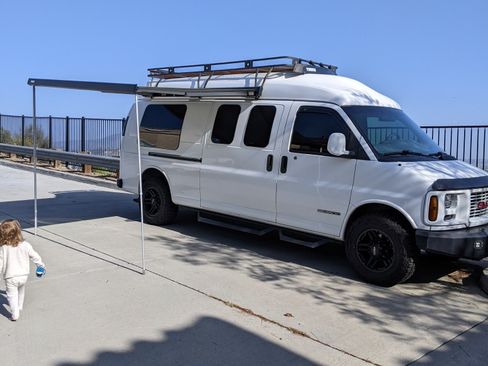 Used 1998 GMC Savana 3500 Extended image 5