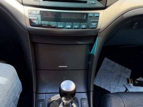 Used 2004 Acura TSX image 6