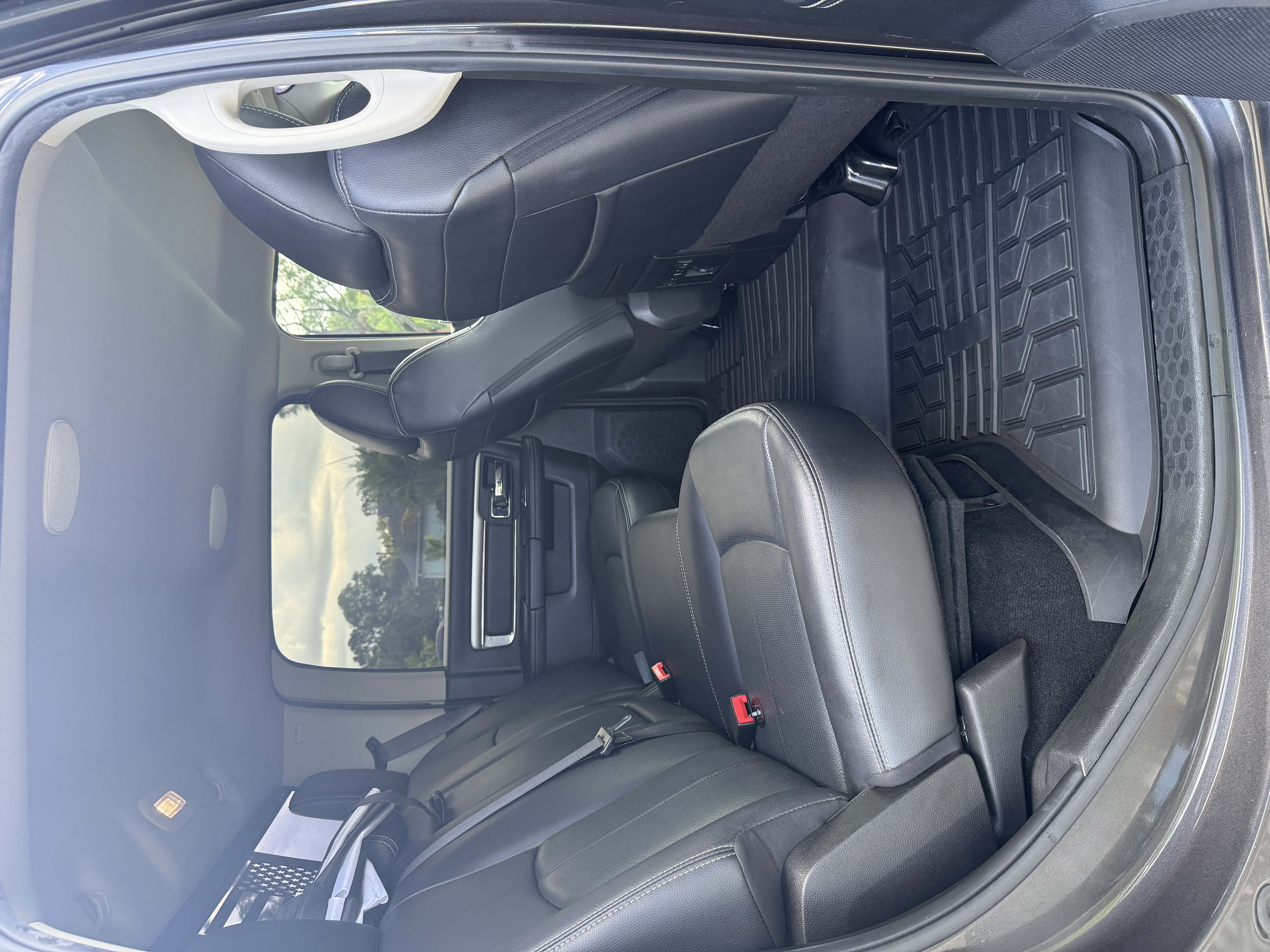 Used 2018 RAM 2500 Laramie w/ Sport Appearance Group AWD/4WD image 15