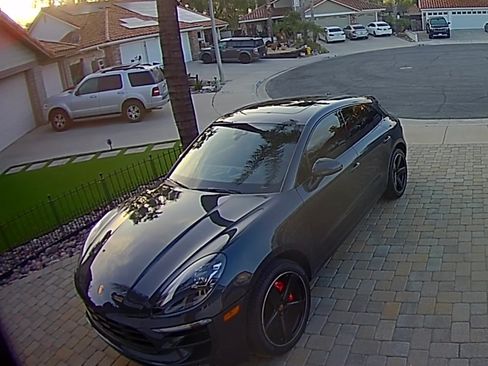 Used 2018 Porsche Macan GTS image 12