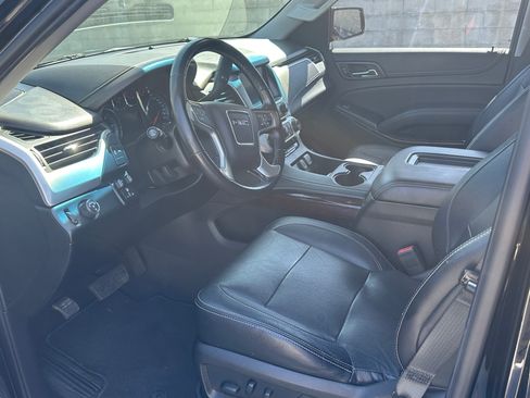 Used 2019 GMC Yukon XL SLE w/ HD Trailering Package RWD image 8