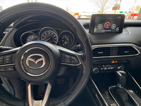 Used 2017 MAZDA CX-9 Touring image 17