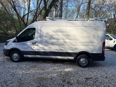 Used 2023 Ford Transit 250 Medium Roof w/ Ambulance Prep Package image 5