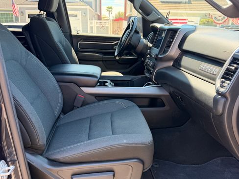 Used 2021 RAM 1500 Big Horn RWD image 15