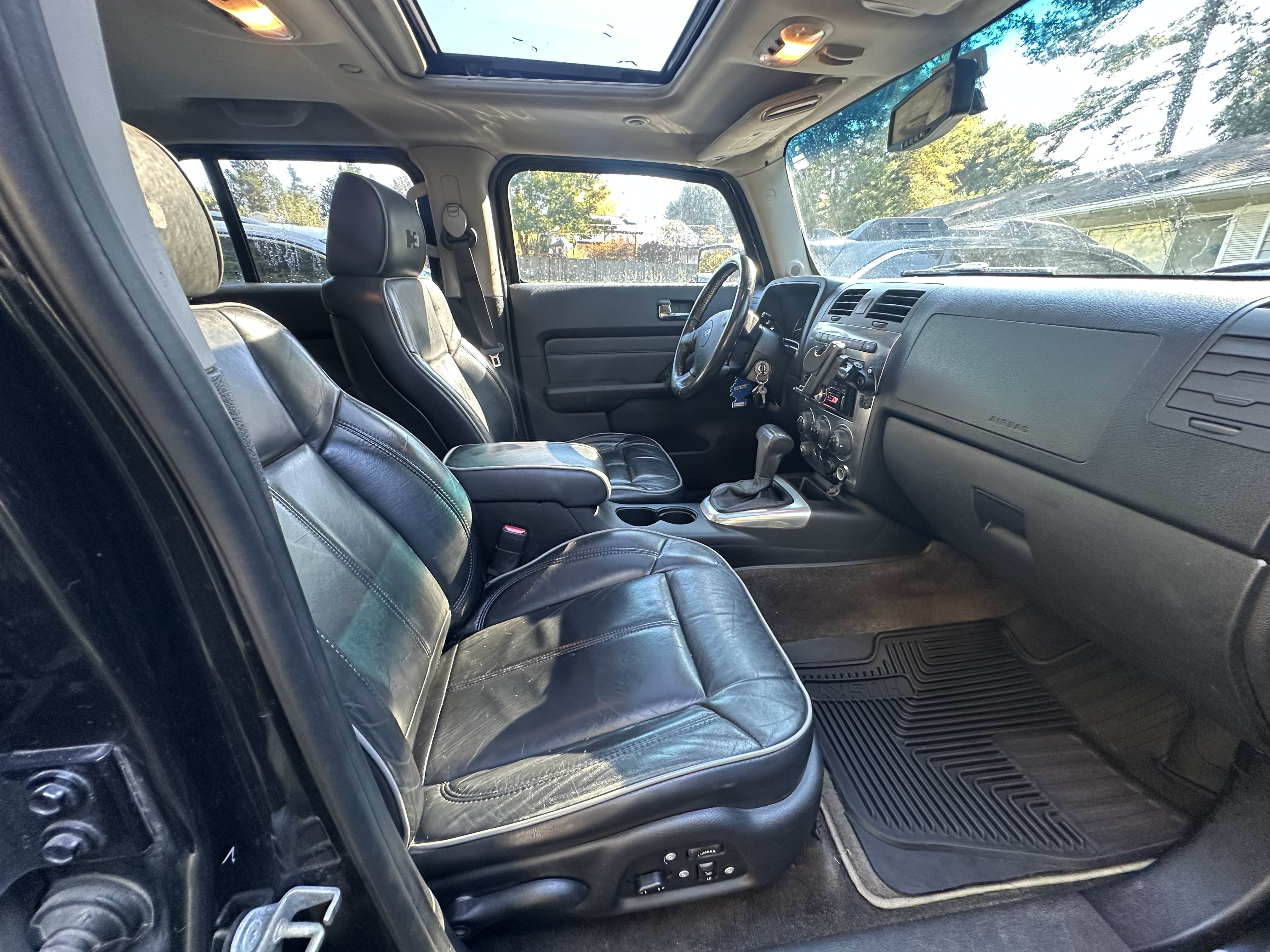 Used 2009 HUMMER H3 AWD/4WD image 11