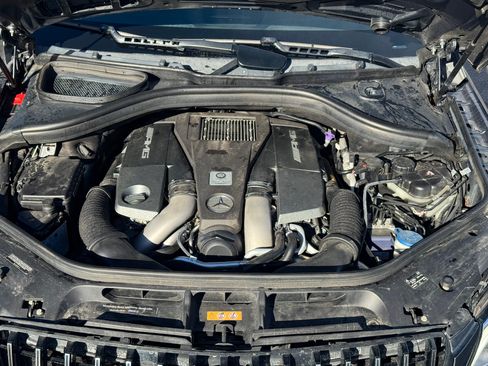 Used 2016 Mercedes-Benz GLE 63 AMG 4MATIC image 10