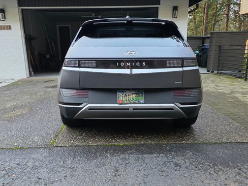Used 2023 Hyundai Ioniq 5 SEL image 6