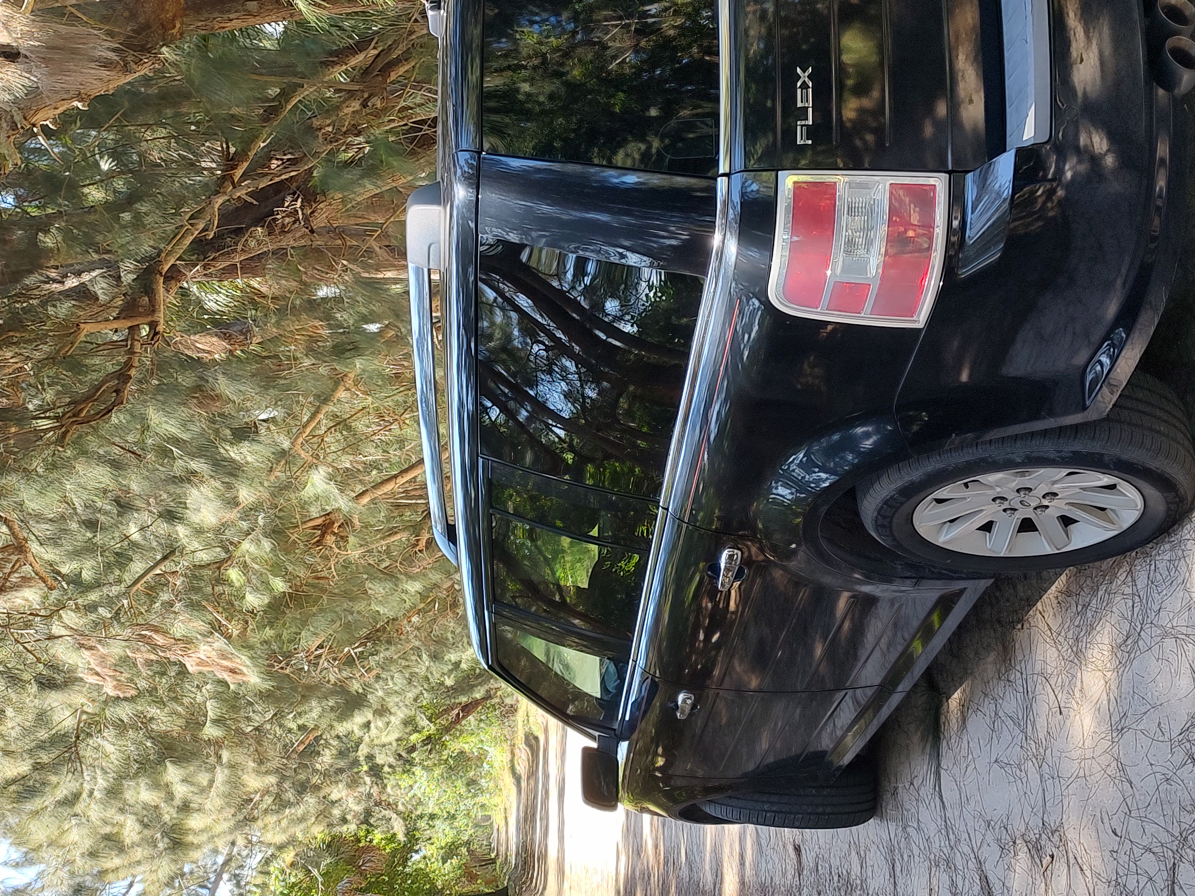Used 2012 Ford Flex SEL w/ Equipment Group Order Code FWD image 8