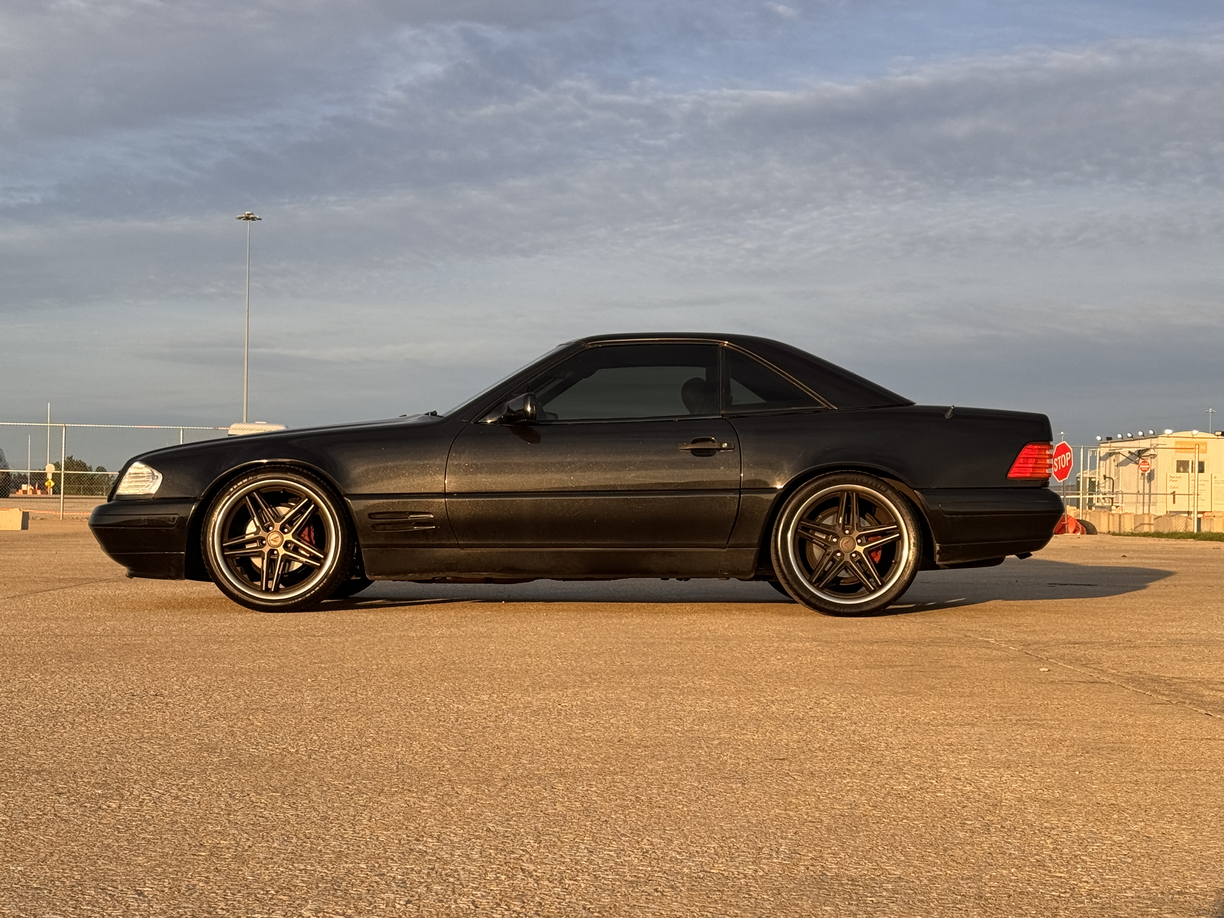 Used 1998 Mercedes-Benz SL 500 image 4