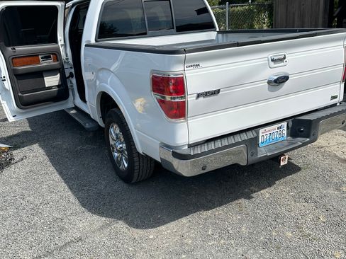 Used 2010 Ford F150 Lariat image 5