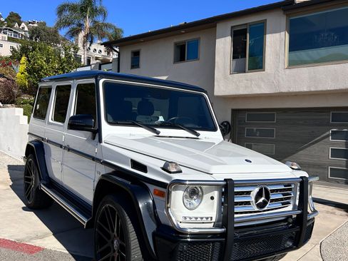 Used 2017 Mercedes-Benz G 550 image 32