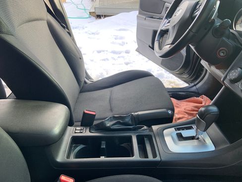 Used 2013 Subaru Impreza 2.0i Premium image 16