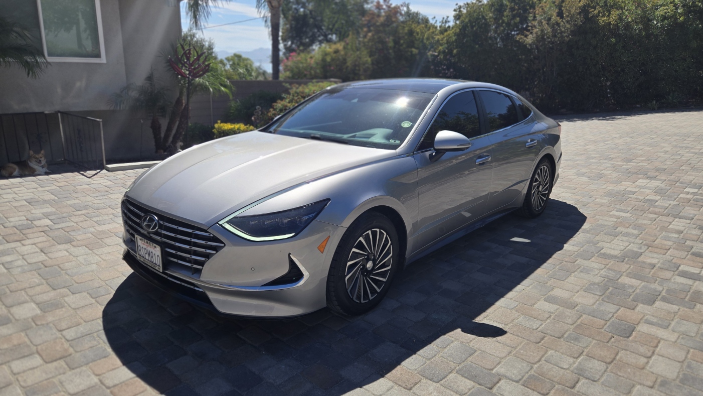 Used 2020 Hyundai Sonata Limited FWD image 13