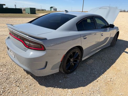 Used 2020 Dodge Charger R/T w/ Performance Handling Group image 8