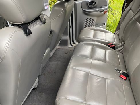 Used 2002 Ford F150 4x4 SuperCrew image 5