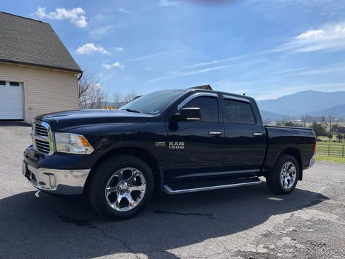 Used 2014 RAM 1500 Big Horn AWD/4WD image 2