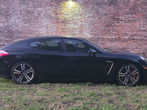 Used 2013 Porsche Panamera Turbo image 6