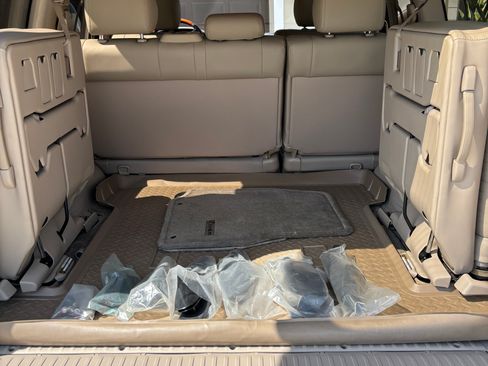 Used 2001 Lexus LX 470 470 Sport Utility 4D image 24