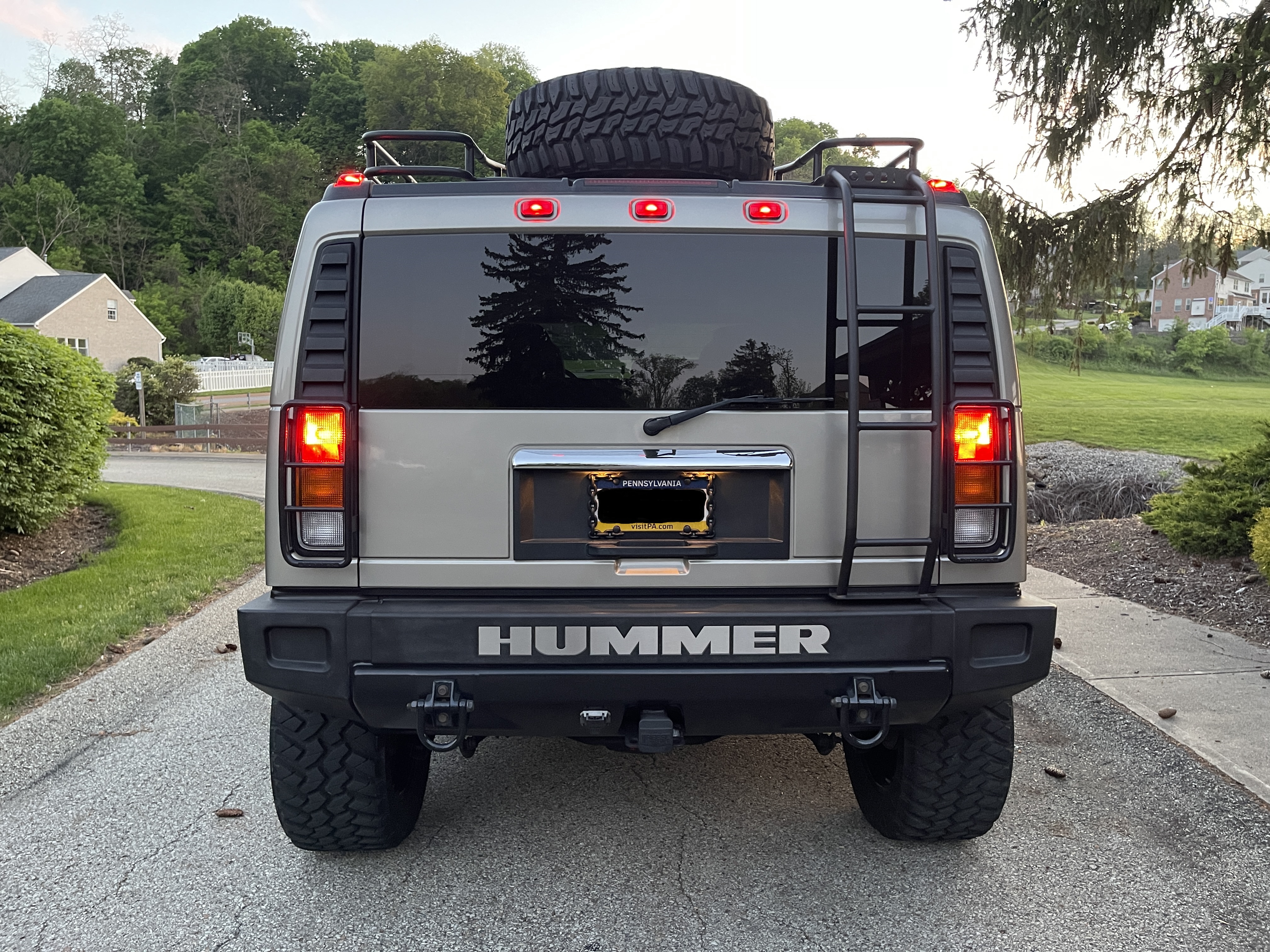 Used 2003 HUMMER H2 w/ Preferred Equipment Group AWD/4WD image 8